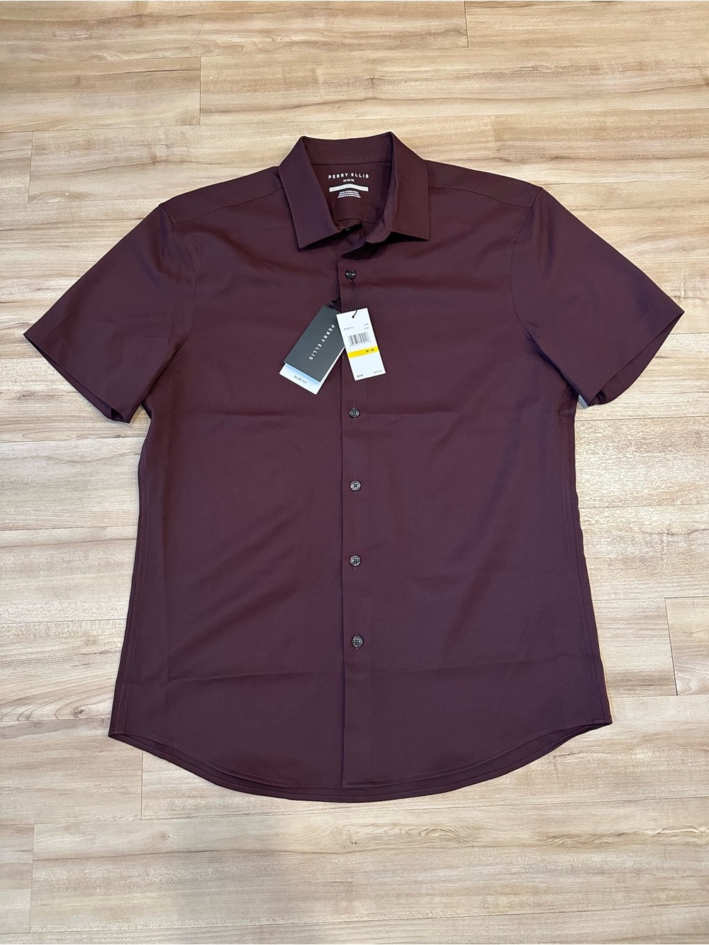 Perry Ellis Slim Fit Button Down Shirt Size Medium